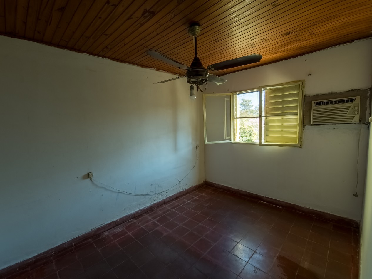 Funcional, economico y bien ubicado - Departamento en segundo piso
