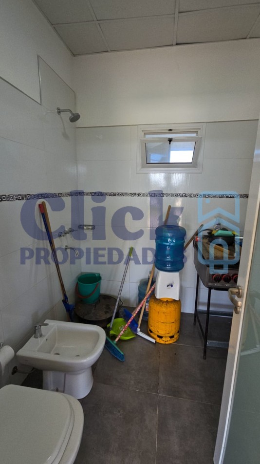 Quincho con potencial en barrio privado