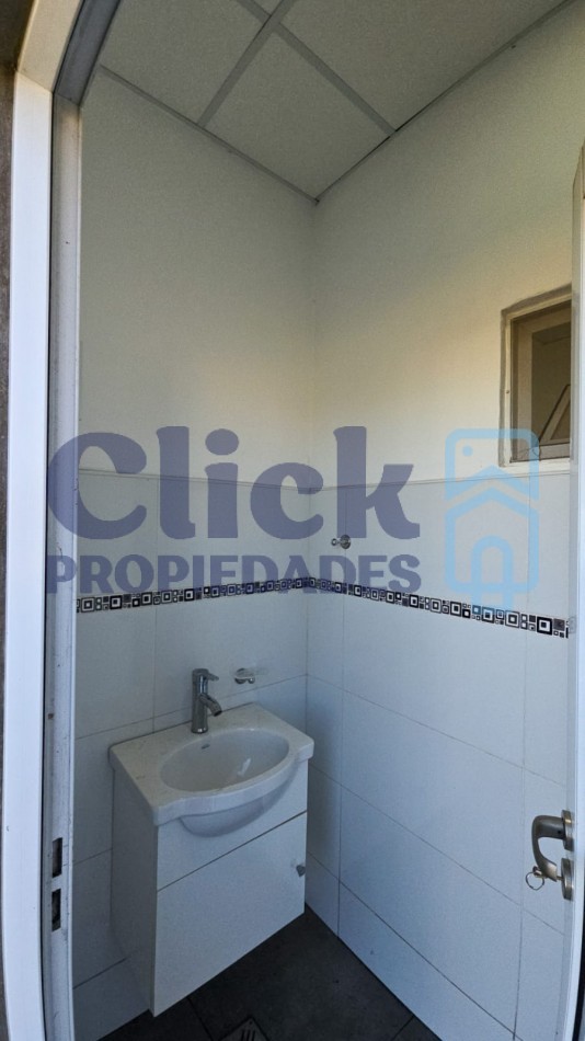 Quincho con potencial en barrio privado