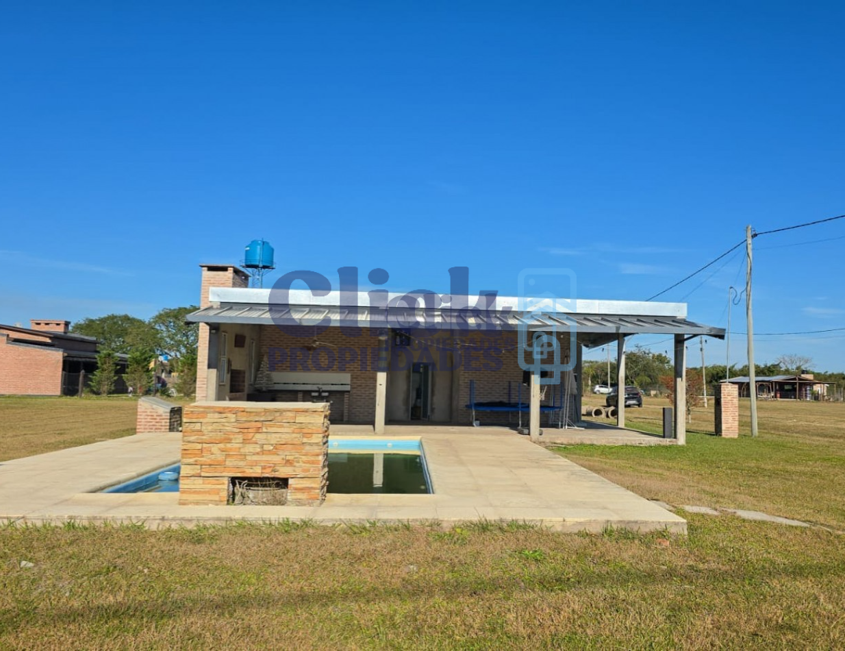 Quincho con potencial en barrio privado